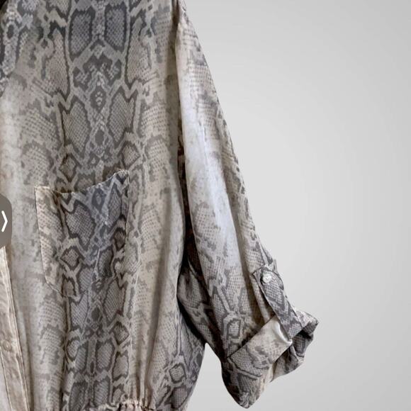 Old Navy Dress/Jacket Womens SZ 2XL Snake Print Sheer Drawstring Duster - Picture 9 of 15